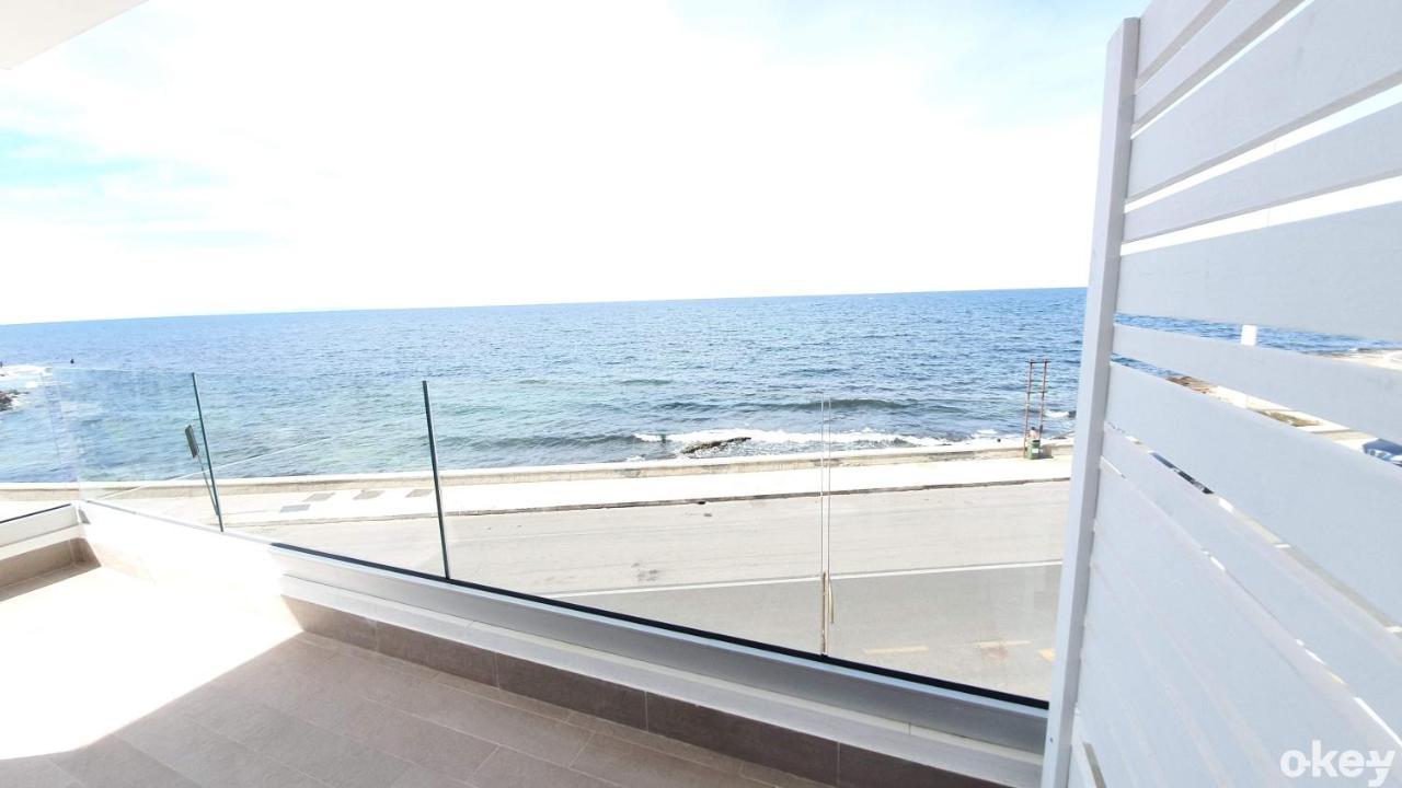 Villa Mediterranea Apartments - Seaview, Pool & Garden Bari Buitenkant foto