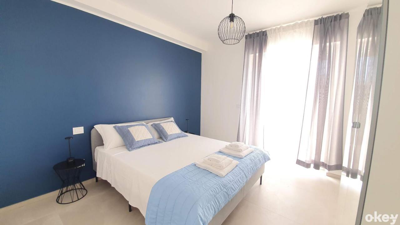 Villa Mediterranea Apartments - Seaview, Pool & Garden Bari Buitenkant foto