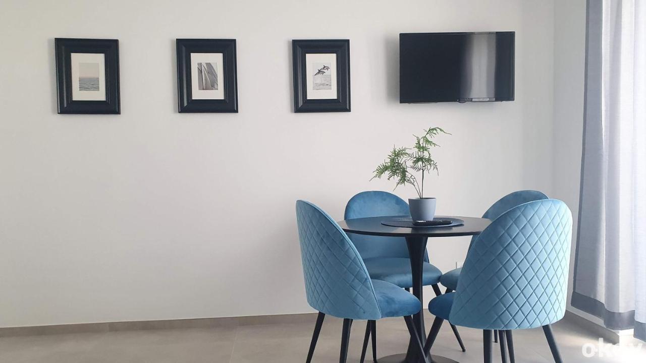 Villa Mediterranea Apartments - Seaview, Pool & Garden Bari Buitenkant foto
