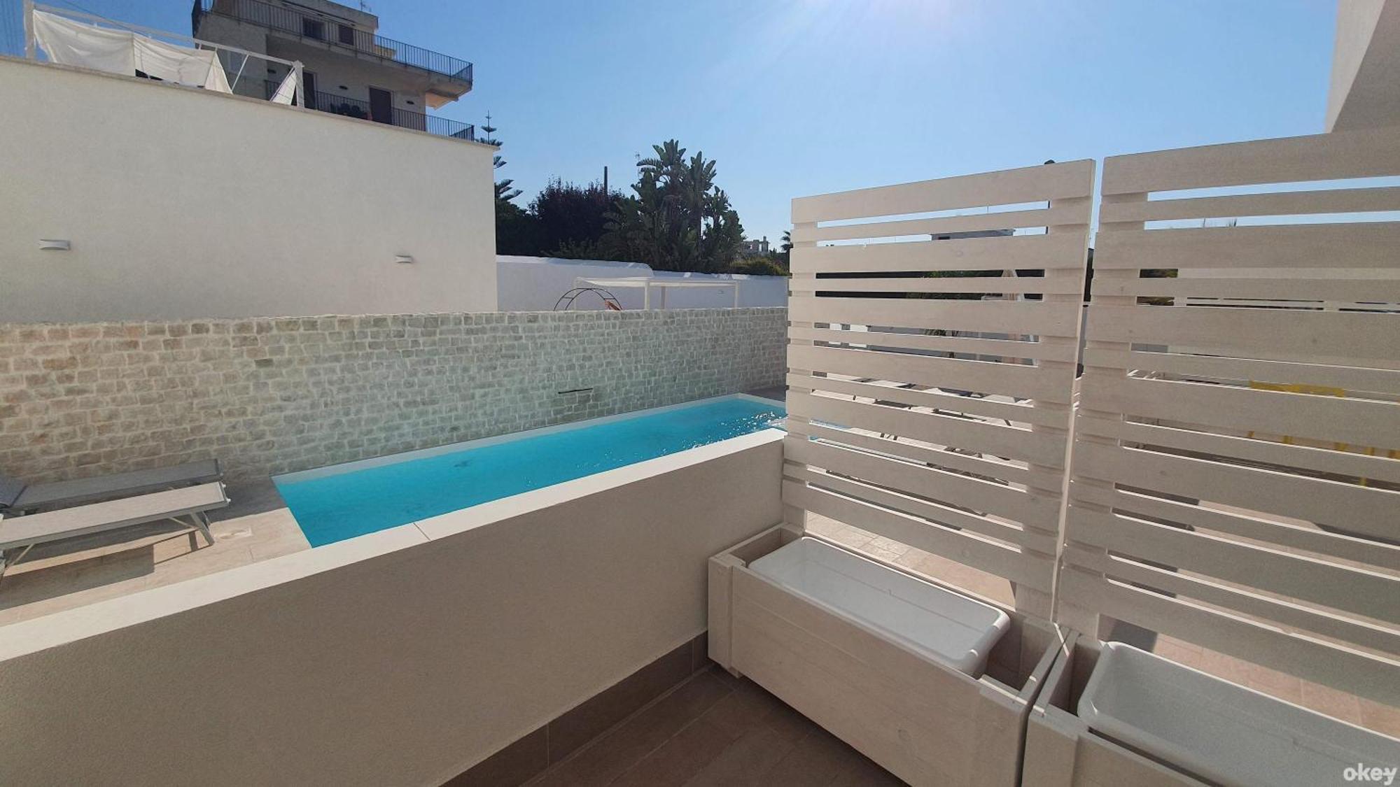 Villa Mediterranea Apartments - Seaview, Pool & Garden Bari Buitenkant foto