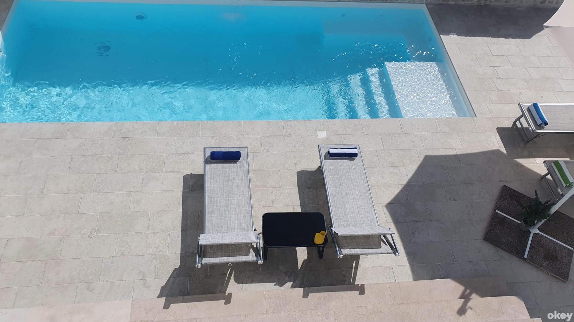 Villa Mediterranea Apartments - Seaview, Pool & Garden Bari Buitenkant foto