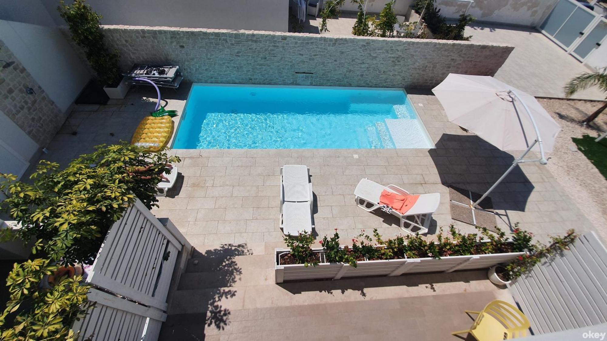 Villa Mediterranea Apartments - Seaview, Pool & Garden Bari Buitenkant foto