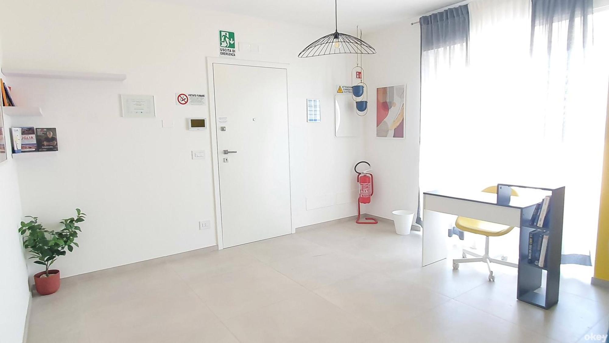 Villa Mediterranea Apartments - Seaview, Pool & Garden Bari Buitenkant foto
